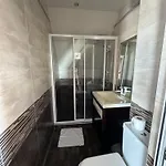 Bh Residents מלון דירות