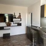 Bh Residents מלון דירות סאני ביץ'