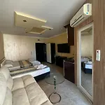 アパートホテル Bh Residents サニービーチ