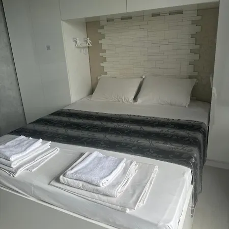Lägenhetshotell Bh Residents Slăntjev Brjag